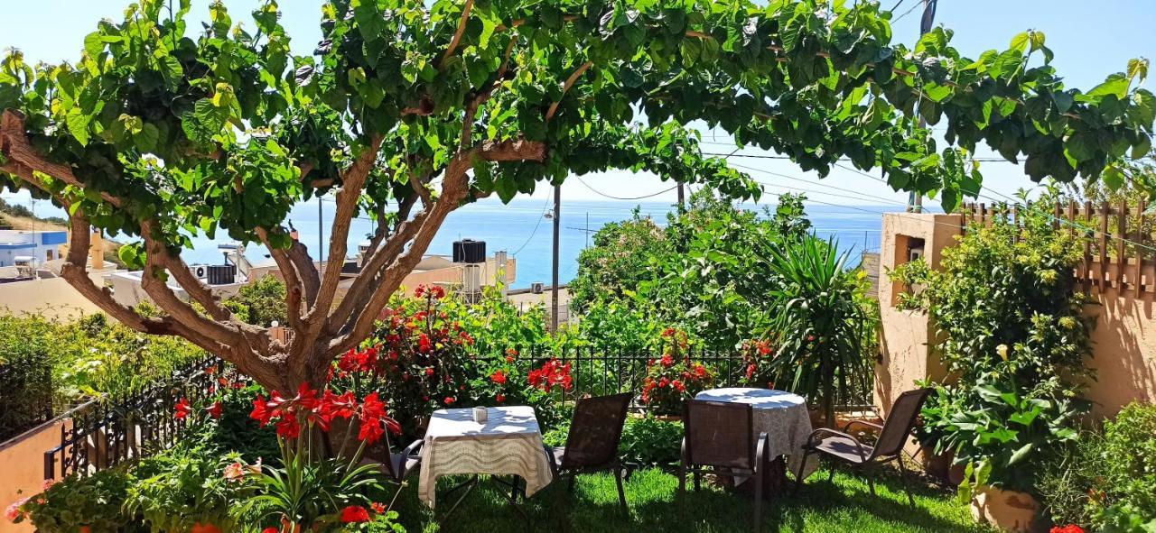 Despoina Apartments Keratókambos Dış mekan fotoğraf