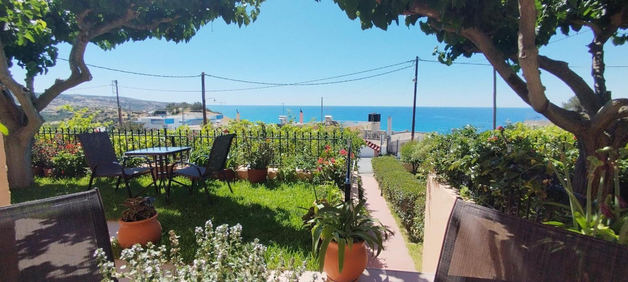 Despoina Apartments Keratókambos Dış mekan fotoğraf